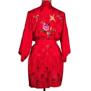 Vintage Golden Bee Red‎ Rayon Embroidered Kimono Robe Bird Floral Belted Small